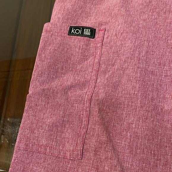 Koi Scrub Sets - Picture 7 of 10